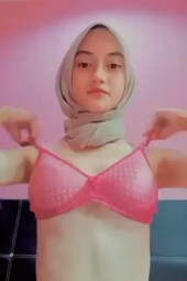 Nonton Film ABG Jilbab Imut Kirim Pap Remas-remas Susu Terbaru